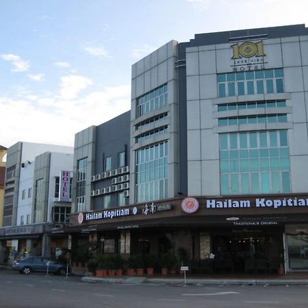 101 Lake View Hotel Пухонг Екстериор снимка