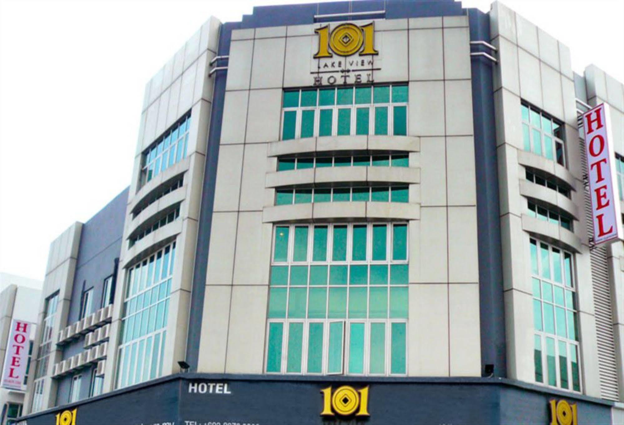 101 Lake View Hotel Пухонг Екстериор снимка